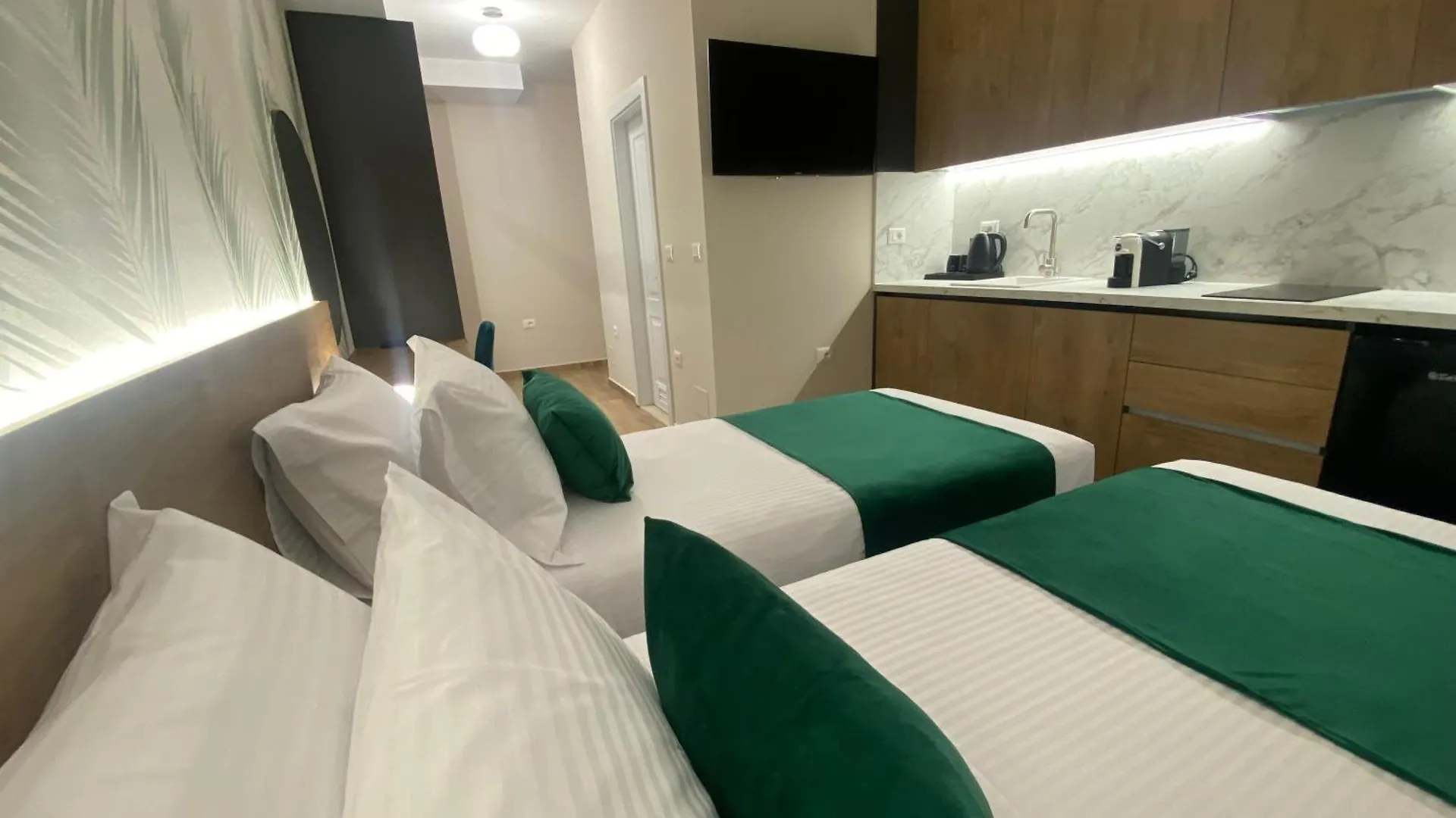 Nebula Apartments تيرانا
