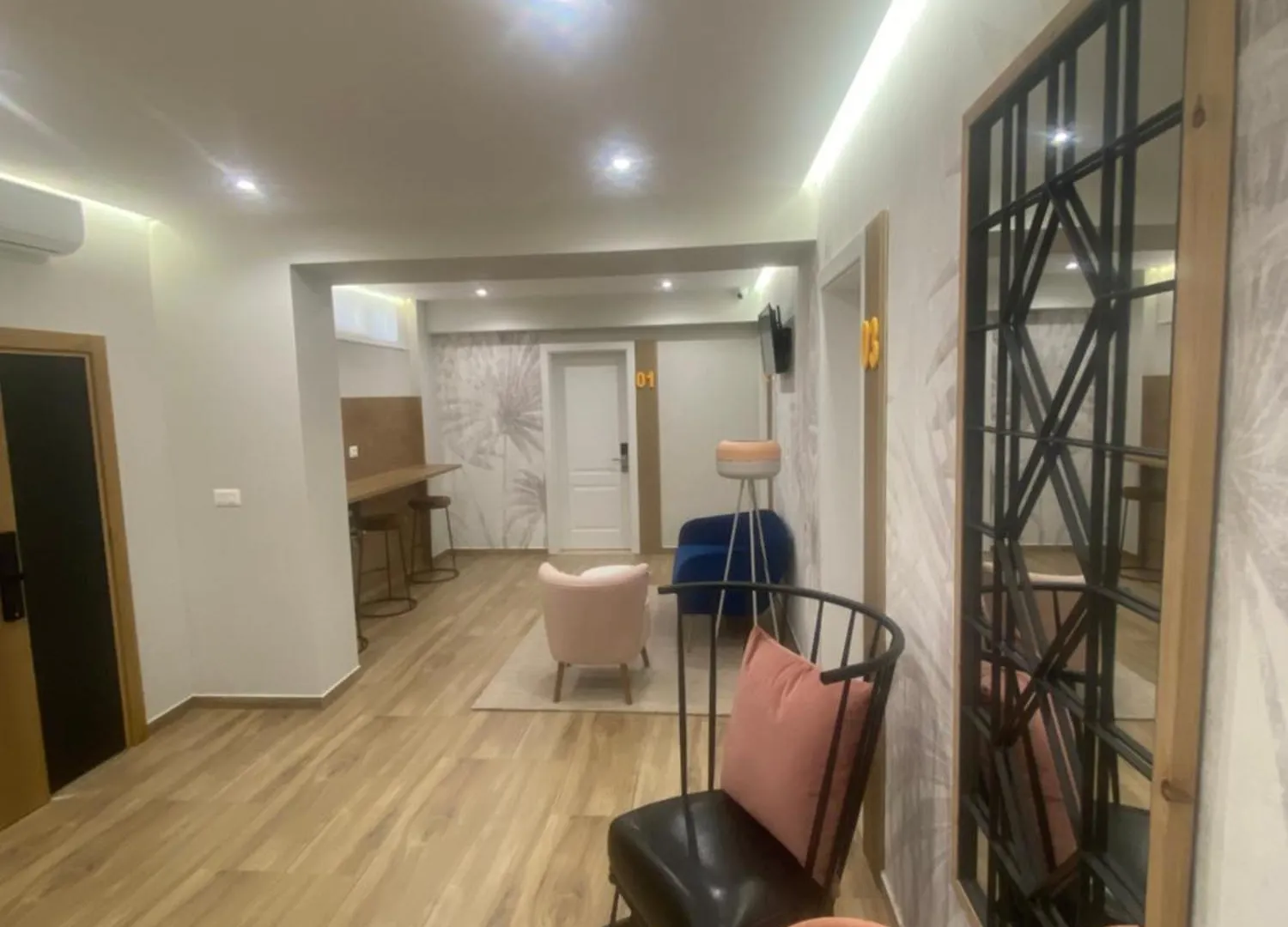 Nebula Apartments تيرانا