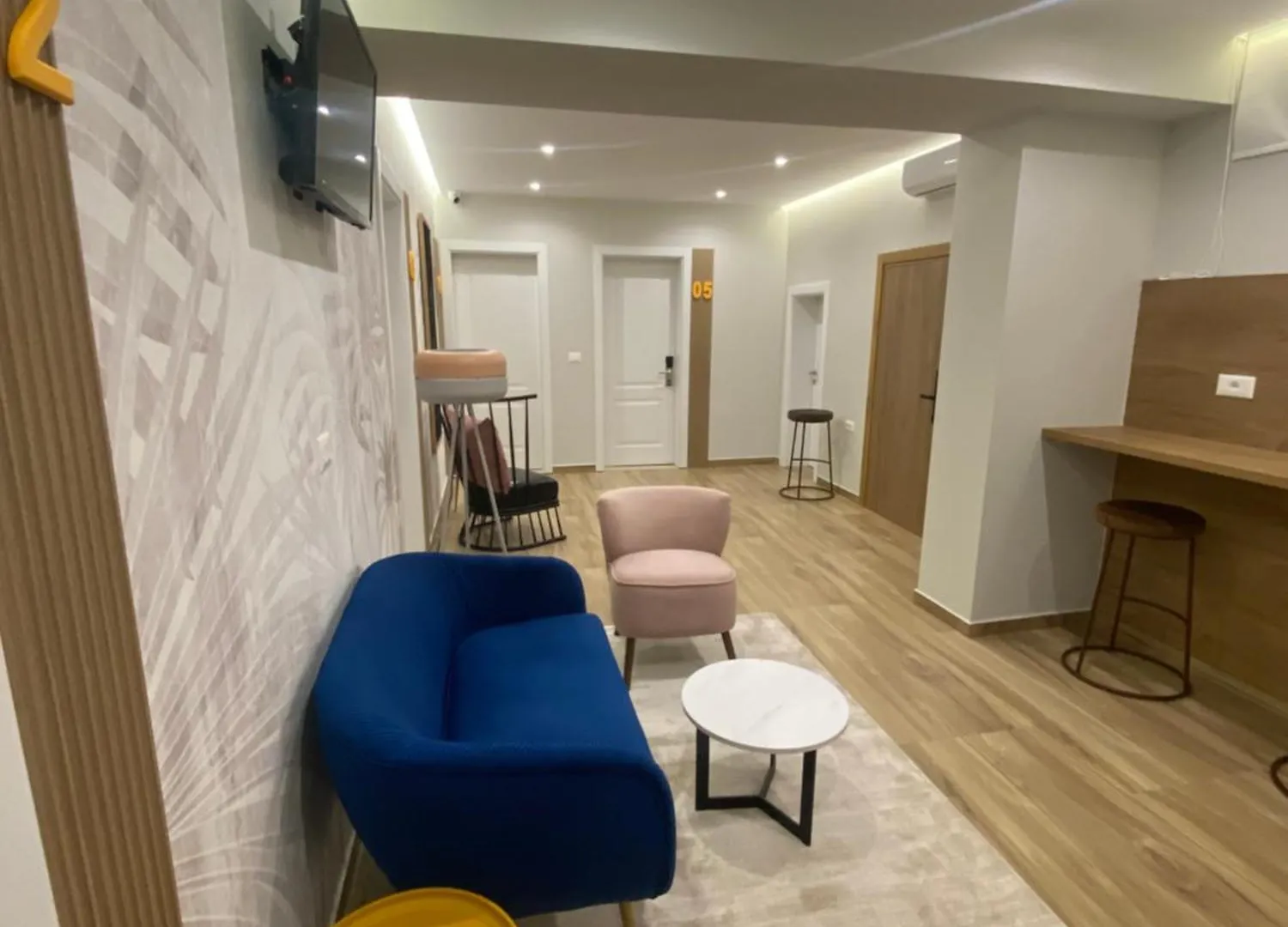 Nebula Apartments تيرانا 0*,