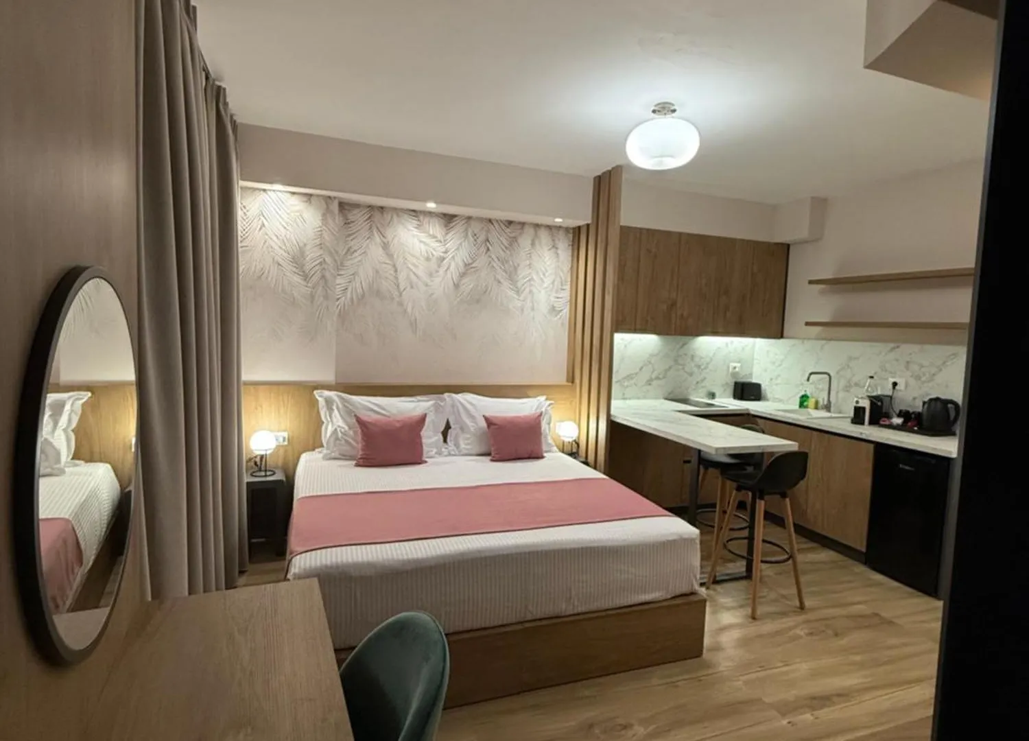 Nebula Apartments تيرانا